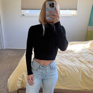 Women's Black Ribbed Turtleneck